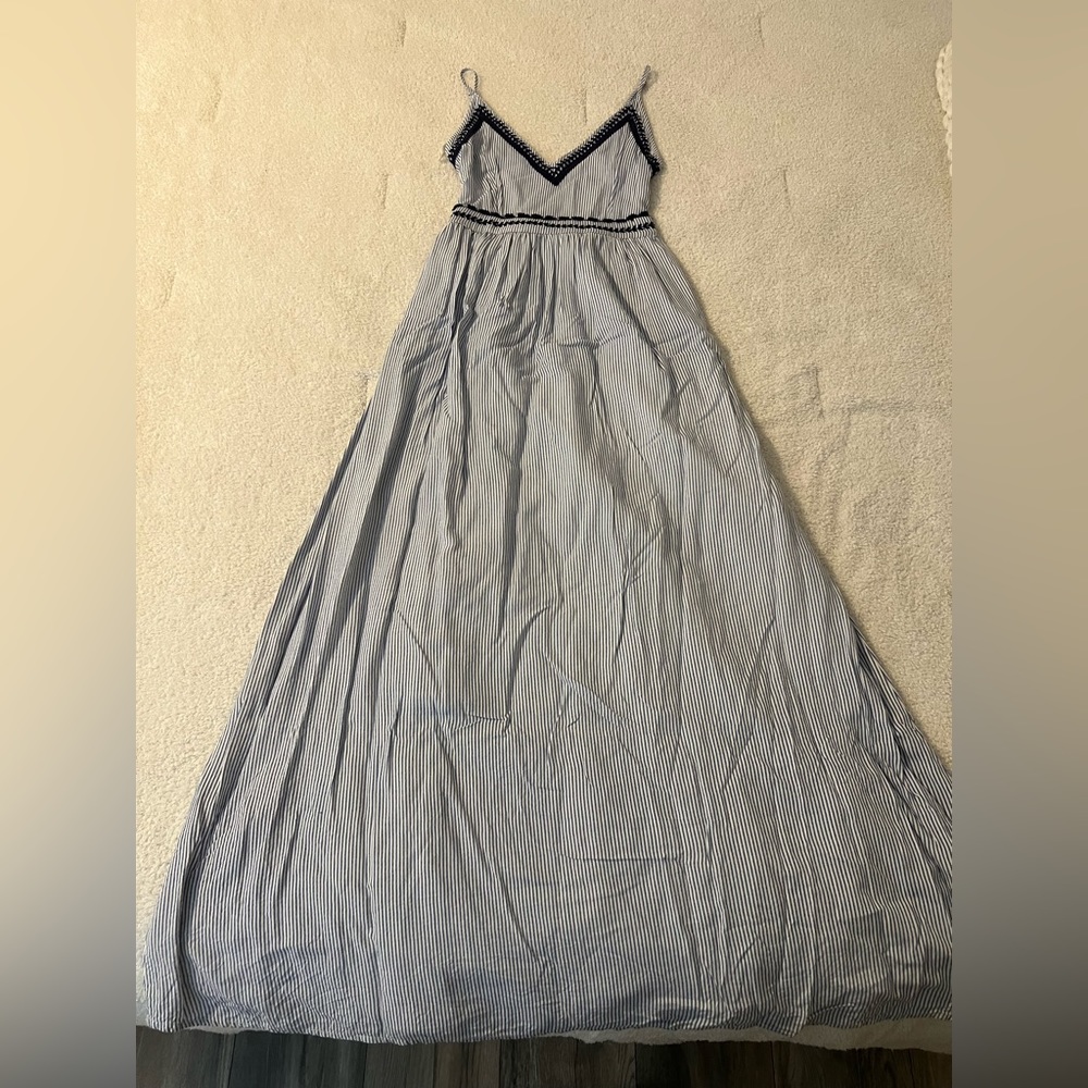 Navy blue spaghetti strap maxi dress